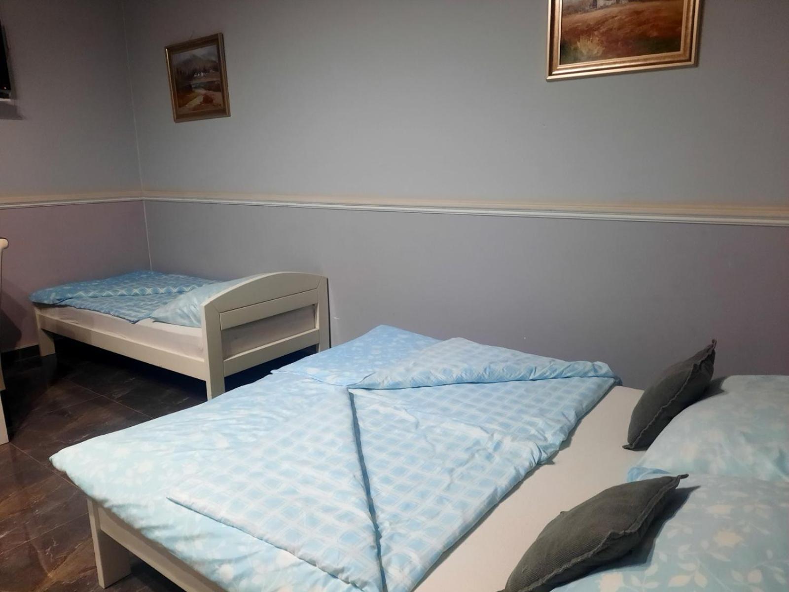 Apartments Royal Menex Pozarevac Bilik gambar