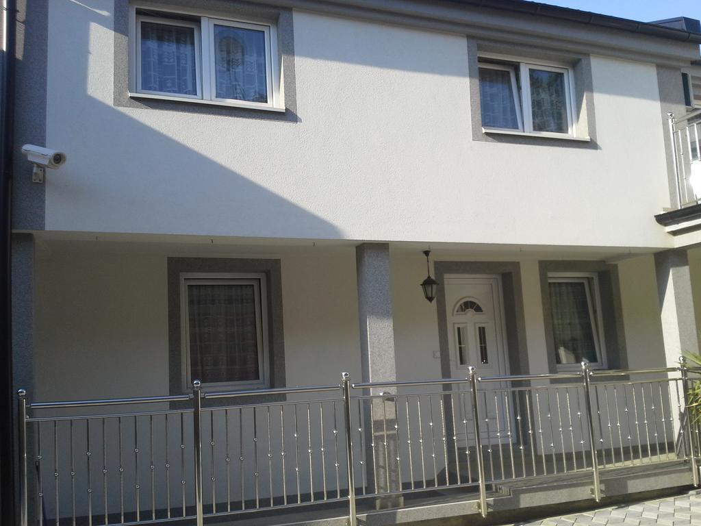 Apartments Royal Menex Pozarevac Luaran gambar